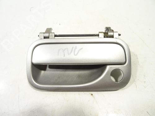 Venstre foran utvendig håndtak OPEL VECTRA B Hatchback (J96) 1.8 i 16V (F68) (116 hp) 32230645