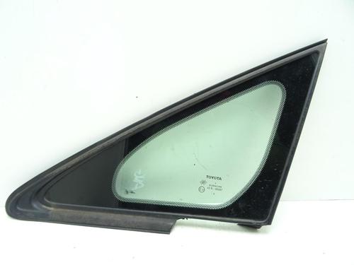 Vidro triangular frente esquerdo TOYOTA VERSO (_R2_) 2.0 D-4D (AUR20_, AUR20R) (124 hp) 31993643