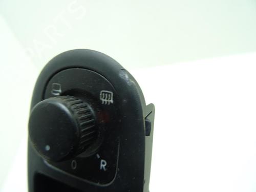 Left front window switch VW GOLF VI (5K1) 2.0 TDI | BP32428662I27 - Image 2