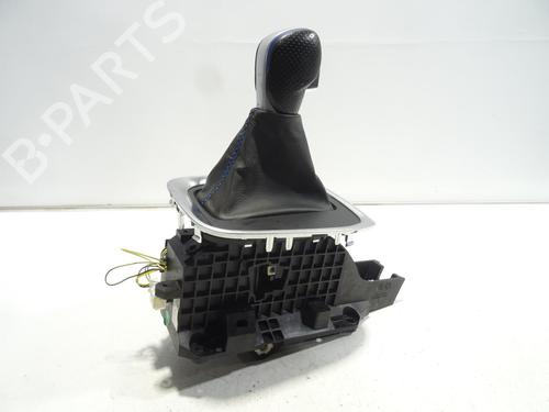 Used Gear lever RENAULT MEGANE IV Hatchback (B9A/M/N_) 1.6 TCe 205 (B9MV) (205 hp) 25892127
