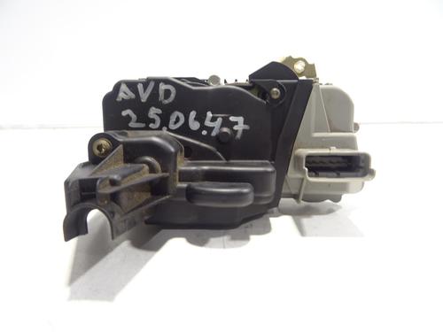 Front right lock PEUGEOT 307 (3A/C) 2.0 HDi 110 | BP29405333C97