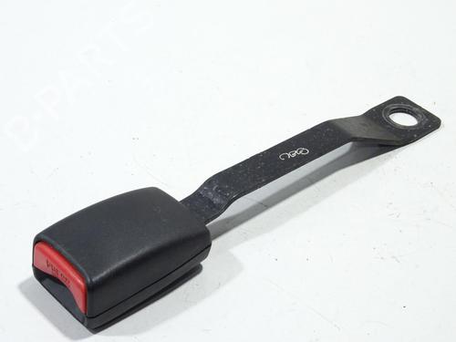 Used Seat buckle SUZUKI GRAND VITARA II (JT, TE, TD) 1.9 DDiS All-wheel Drive (JT419, TD44, JB419WD, JB419XD,... (129 hp) 24115636