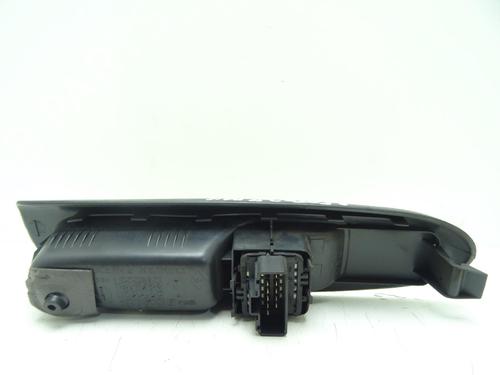 Left front window switch RENAULT CLIO II (BB_, CB_) 1.5 dCi (B/C2J) | BP29537413I27 