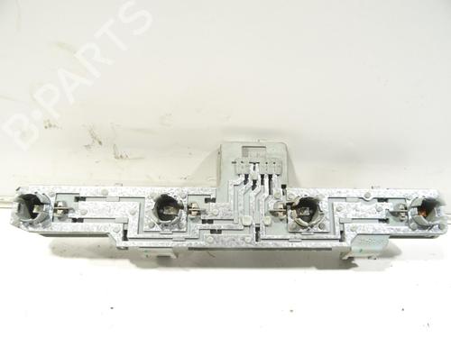 Used Lamp holder OPEL ZAFIRA / ZAFIRA FAMILY B (A05) 1.9 CDTI (M75) (100 hp) 30751546