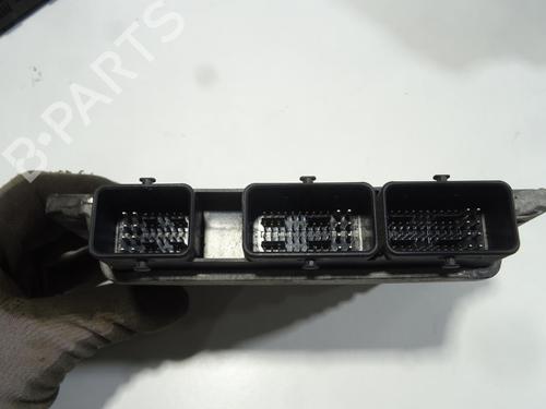 Used Control unit Control unit RENAULT SCÉNIC III (JZ0/1_) 1.6 E85 (JZ03, JZ1Y) (110 hp) 27212748 27212748