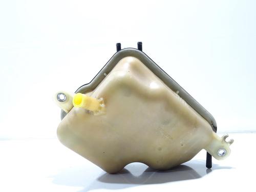 expansion-tank-honda-cr-v-ii-rd_-2001-2002-2003-2004-2005-2006-2007-28077638 main image