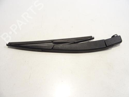 Used Rear windshield wiper arm DACIA DUSTER (HS_) 1.5 dCi 4x4 (HSMC, HSMD) (110 hp) 28360834