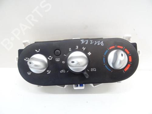 Used Climate control Climate control RENAULT TWINGO II (CN0_) 1.2 16V (CN04, CN0B) (75 hp) 20057503 20057503