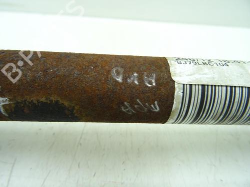 Used Right front driveshaft Right front driveshaft DACIA SANDERO 1.6 MPI 85 (BS03) (84 hp) 28218337 28218337