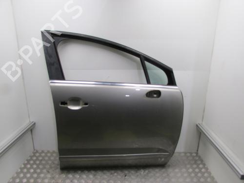Used Right front door PEUGEOT 5008 (0U_, 0E_) 1.6 HDi (110 hp) 24595451