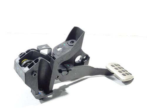 Used Break pedal RENAULT CLIO V (B7_) 1.6 E-TECH 140 (B7MU) (140 hp) 29115244