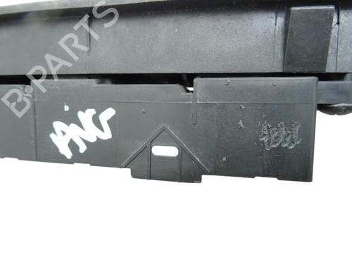 Used Left front window switch Left front window switch NISSAN X-TRAIL I (T30) 2.2 Di 4x4 (114 hp) 40436669 40436669