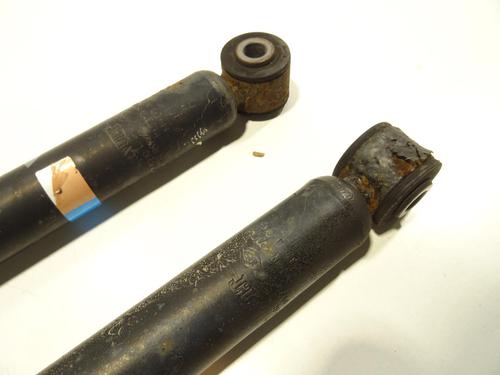 Used Right rear shock absorber Right rear shock absorber DACIA SANDERO II 1.5 dCi (90 hp) 20049871 20049871