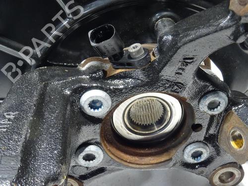 Used Right front steering knuckle Right front steering knuckle AUDI Q3 (8UB, 8UG) [2011-2020] 33927131 33927131