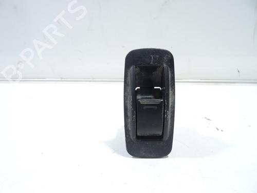 Used Right rear window switch TOYOTA RAV 4 II (_A2_) 2.0 D 4WD (CLA20_, CLA21_, CLA20R, CLA21R) (116 hp) 32113350