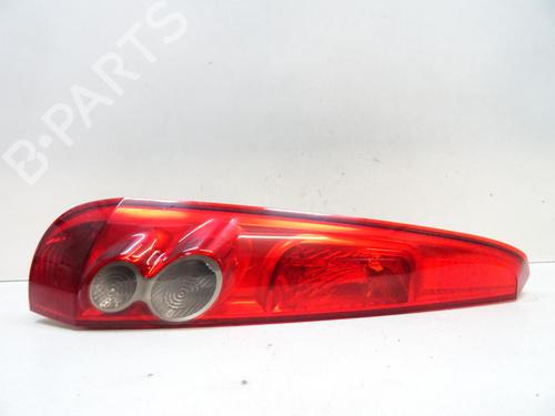 Used Left taillight FORD FIESTA V (JH_, JD_) 1.4 TDCi (68 hp) 20177085