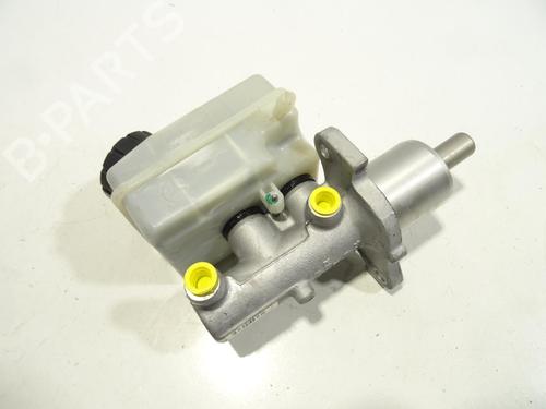 Used Brake master cylinder MERCEDES-BENZ B-CLASS Sports Tourer (W245) B 180 CDI (245.207) (109 hp) 22232586