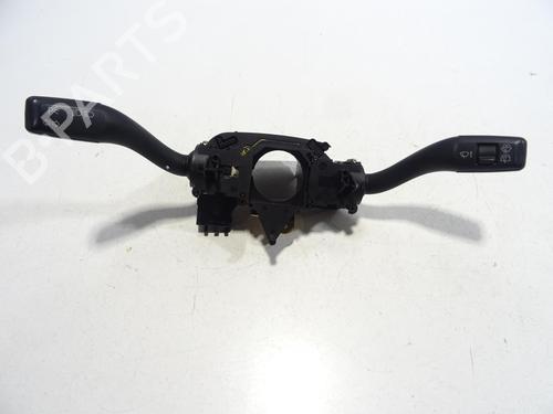 Used Steering column stalk AUDI A4 B6 Avant (8E5) 2.5 TDI (163 hp) 30106788