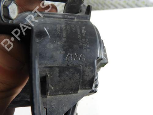 Used Right front fog light NISSAN X-TRAIL I (T30) 2.2 dCi 4x4 (136 hp) 21968918