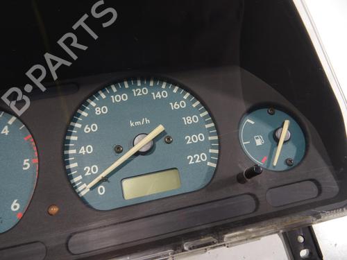 Instrument cluster LAND ROVER FREELANDER I (L314) 2.0 DI 4x4 | BP25136608C47 