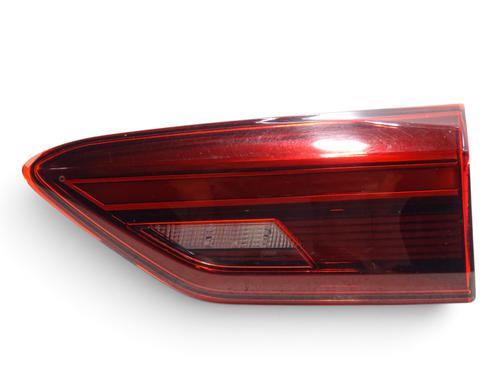 right-tailgate-light-vw-polo-vi-aw1-bz1-ae1-2017-39085675 main image