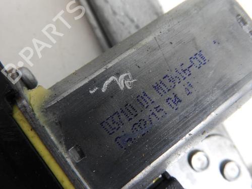 front-right-window-mechanism-dacia-sandero-ii-12-807209299r-2012-20058206 main image