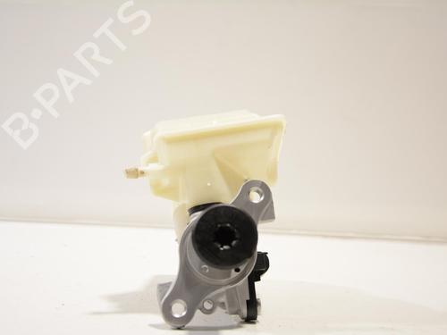 Used Brake master cylinder Brake master cylinder SEAT ARONA (KJ7, KJP) 1.0 TSI (116 hp) 33634416 33634416