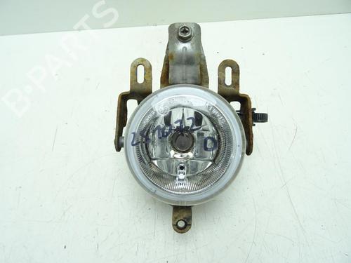 Feu de brouillard avant droit MITSUBISHI PAJERO III (V7_W, V6_W) 3.2 Di-D (V68W) (160 hp) 30618659