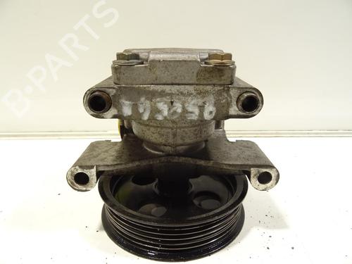 Used Steering pump FORD FIESTA V (JH_, JD_) 1.3 (69 hp) 30858787