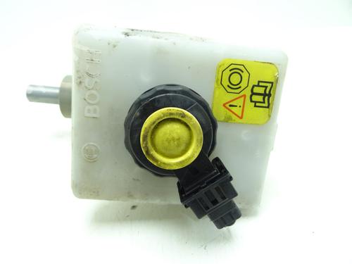 Used Brake master cylinder Brake master cylinder FORD TRANSIT Bus (FD_ _, FB_ _, FS_ _, FZ_ _, FC_ _) 2.0 DI (F_E_, F_F_, F_G_) (75 hp) 28315835 28315835