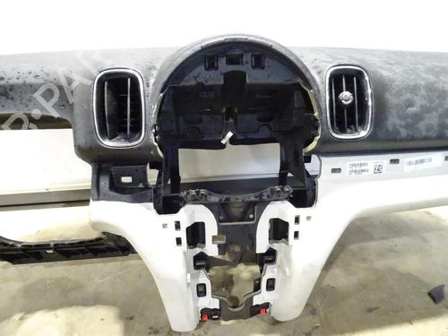 Used Dashboard Dashboard MINI MINI COUNTRYMAN (F60) Cooper SE ALL4 (224 hp) 31376933 31376933