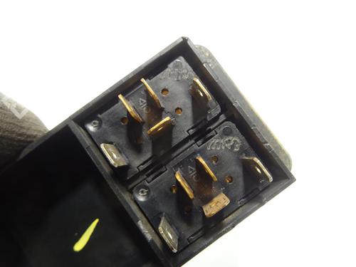 Left front window switch AUDI A6 C4 (4A2) 2.5 TDI | BP24951968I27 - Image 3