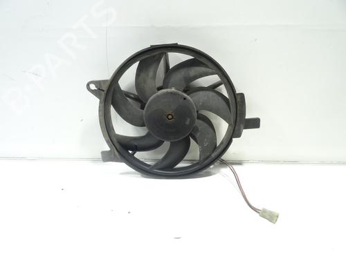 Used Radiator fan Radiator fan MERCEDES-BENZ V-CLASS (638/2) V 220 CDI (638.294) (122 hp) 32725385 32725385