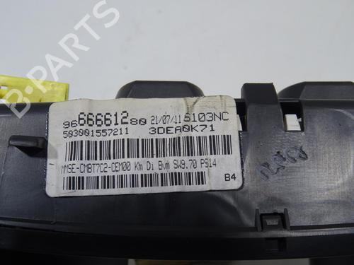 Used Instrument cluster Instrument cluster PEUGEOT RCZ 2.0 HDi (163 hp) 21823842 21823842