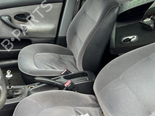 Brugte PEUGEOT 406 (8B)  1.9 D  4573392