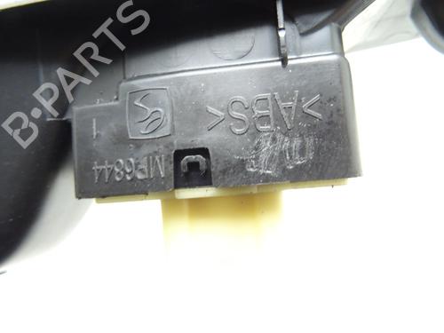 Left rear window switch RENAULT CLIO IV (BH_) 1.2 TCe 120 (BHAU) | BP32507136I29 