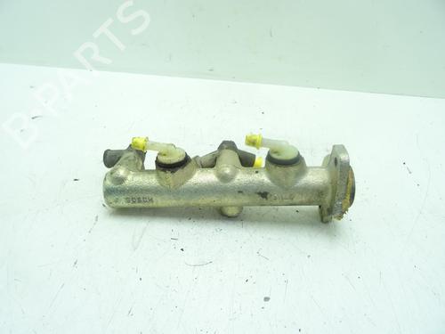 Used Brake master cylinder Brake master cylinder PEUGEOT J9 Van 2.1 D (56 hp) 33050040 33050040