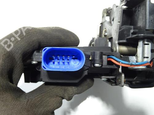 Front left lock SKODA OCTAVIA II Combi (1Z5) 2.0 TDI 4x4 | BP29360201C98 