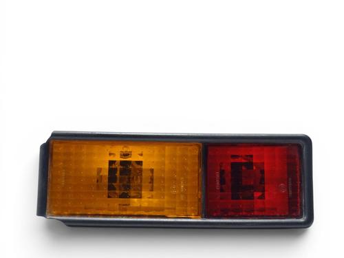 Used Rear bumper left light Rear bumper left light LAND ROVER DISCOVERY I (LJ) 2.5 TDI 4x4 (113 hp) 36012725 36012725