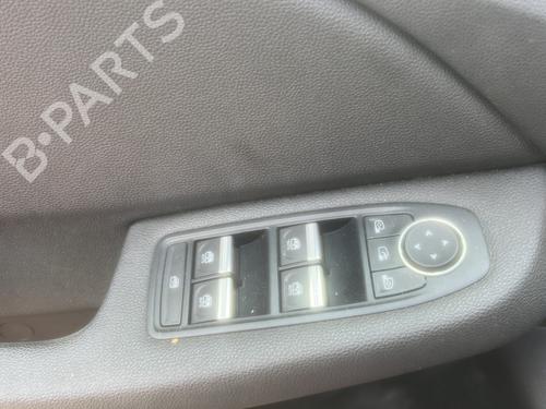 Left front seat RENAULT CLIO V (B7_) 1.0 TCe 100 (B7MT) | BP29115285C15 