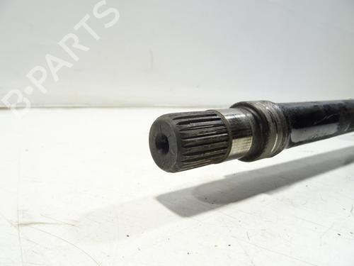 Used Right front driveshaft Right front driveshaft OPEL ZAFIRA / ZAFIRA FAMILY B (A05) 1.7 CDTI (M75) (110 hp) 30819741 30819741