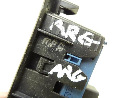 left-rear-window-switch-toyota-verso-_r2_-2009-2010-2011-2012-2013-2014-2015-2016-2017-2018-31980525 main image