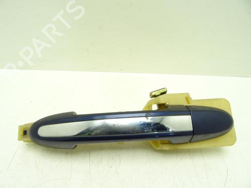 Used Rear left exterior door handle HYUNDAI SANTA FÉ II (CM) 2.2 CRDi GLS 4x4 (150 hp) 31834633