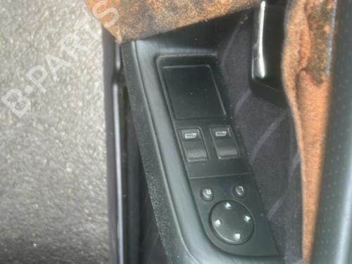 Left front window switch AUDI 80 B4 Saloon (8C2) 2.0 E 16V quattro | BP27896266I27 - Image 7