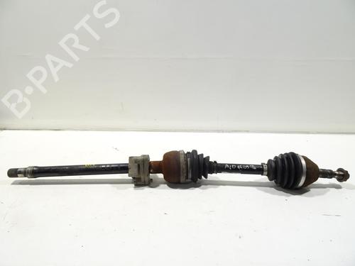 Used Right front driveshaft OPEL ZAFIRA / ZAFIRA FAMILY B (A05) 1.7 CDTI (M75) (110 hp) 30819741