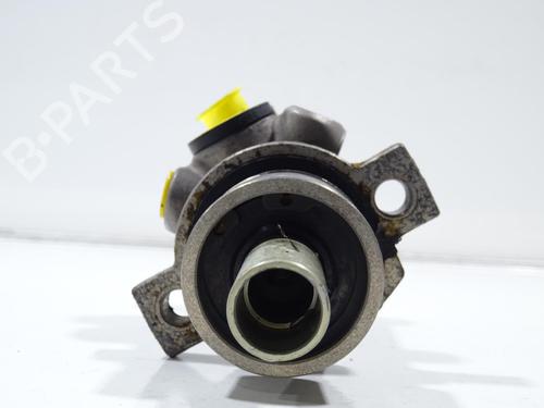 Used Brake master cylinder Brake master cylinder RENAULT KANGOO (KC0/1_) D 65 1.9 (KC0E, KC02, KC0J, KC0N) (64 hp) 20178063 20178063