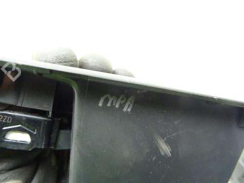 Used Right front window switch Right front window switch PEUGEOT 308 II (LB_, LP_, LW_, LH_, L3_) 1.6 HDi / BlueHDi 115 (115 hp) 31970831 31970831