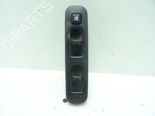 Pulsantiera anteriore sinistra Pulsantiera anteriore sinistra SUZUKI JIMNY Closed Off-Road Vehicle (SN) 1.5 DDiS 4x4 (86 hp) 33804018 33804018