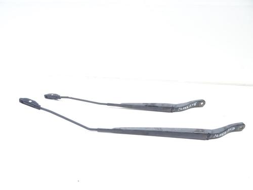 front-windshield-wiper-arm-renault-megane-cc-ez01_-2010-2011-2012-2013-2014-2015-32094166 main image