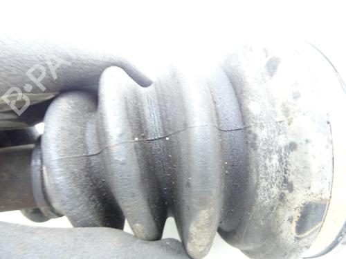 Used Right front driveshaft Right front driveshaft SUZUKI GRAND VITARA I (FT, HT) 2.7 4x4 (JA627, SQ627W2) (173 hp) 31758245 31758245